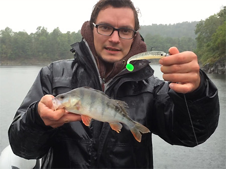 Angelguide Tramnitz mit Barsch auf Lieblingskoeder Nugget